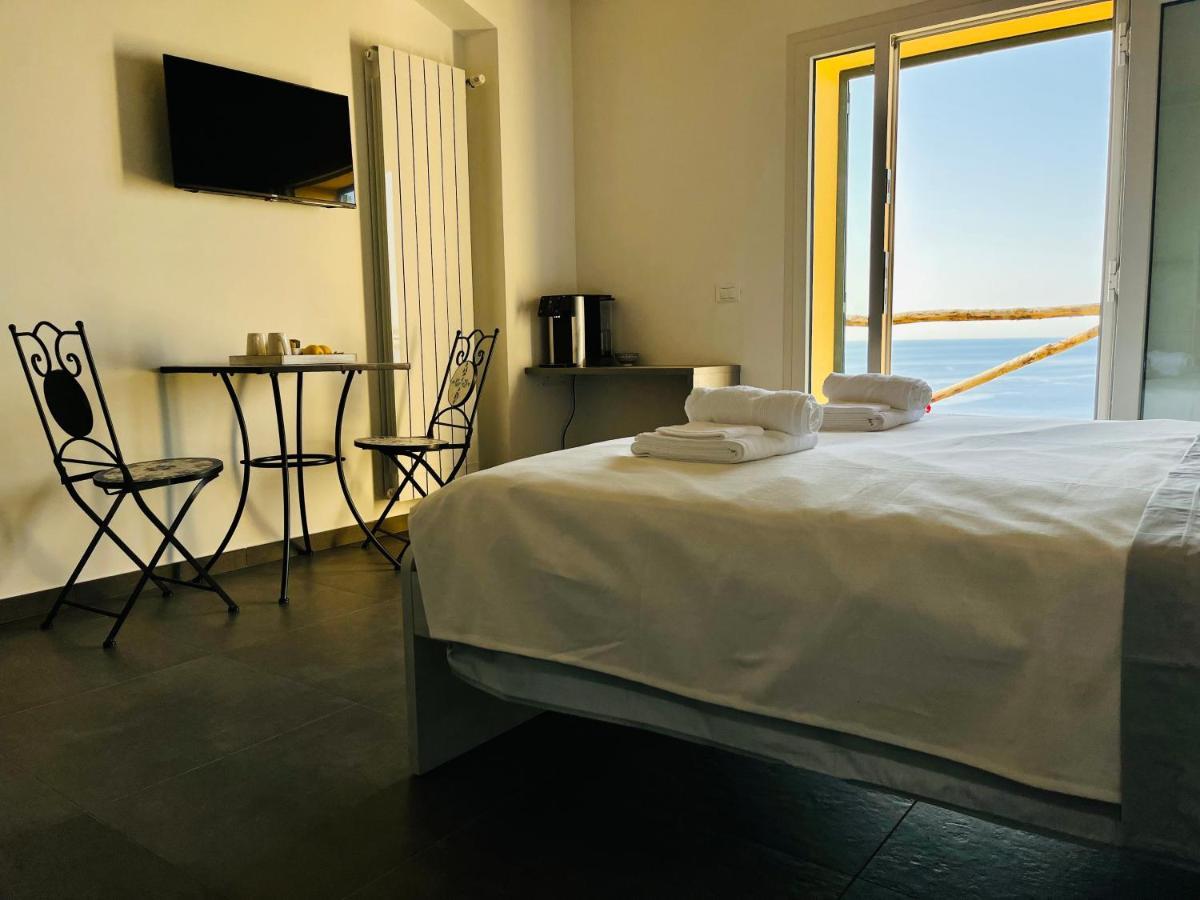 Eufonia Del Mare Hotel Финале Лигуре Екстериор снимка