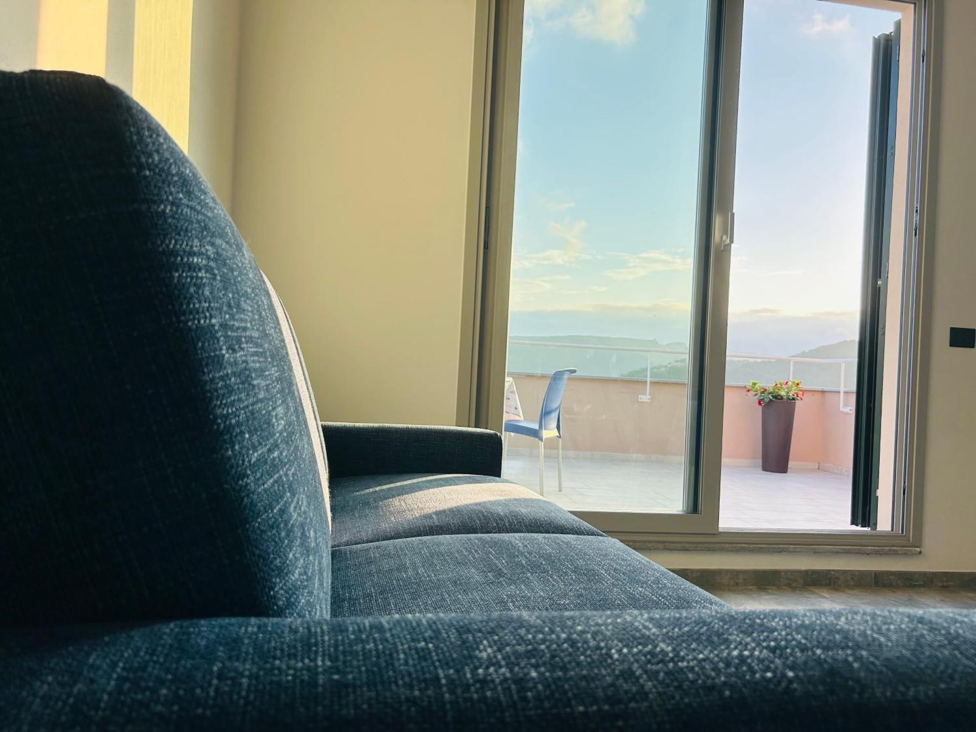 Eufonia Del Mare Hotel Финале Лигуре Екстериор снимка